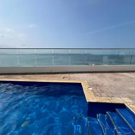 Cozy Beachfront Apt Great Views Apartment Cartagena