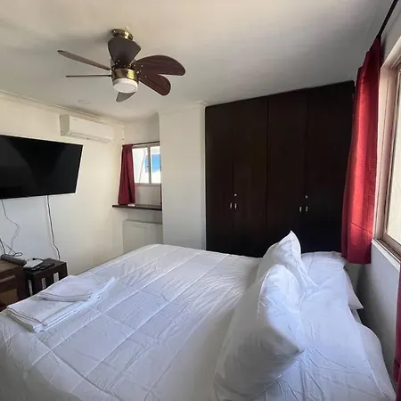 Apartment Cozy Beachfront Apt Great Views