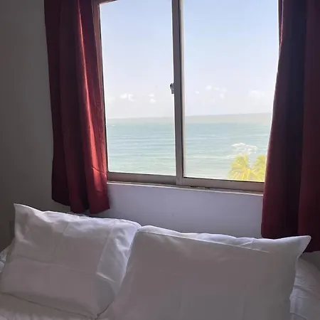 Cozy Beachfront Apt Great Views Apartamento Cartagena